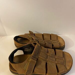 Bunny Bush fisherman open toe sandals Mens 12 brown